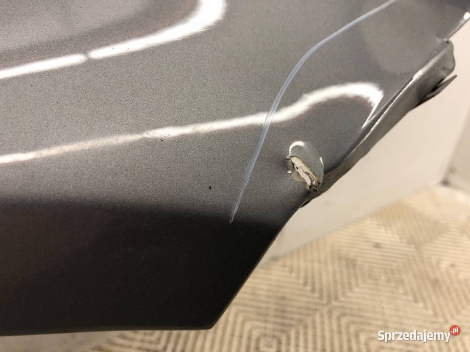 BŁOTNIK PRAWY PRZÓD MERCEDES C218 Hatchback 1117