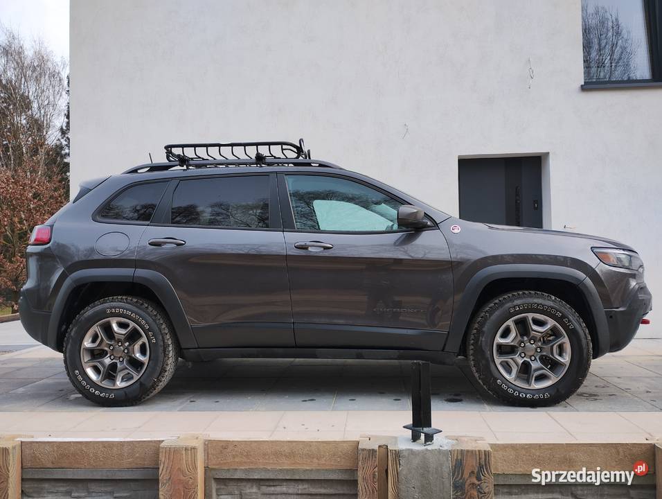 Jeep Cherokee wersja specjalna TRAILHAWK 20T 274 nieuszkodzony