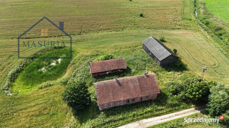 Działka rolna z zabudowaniami siedliskowymi Jankowo