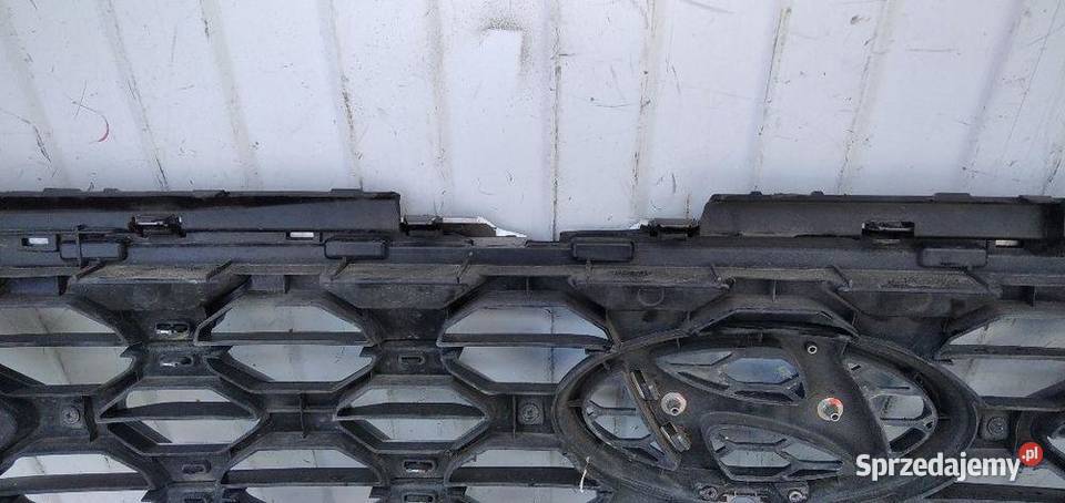 HYUNDAI SANTA FE 1820 GRILL ATRAPA dostawcze