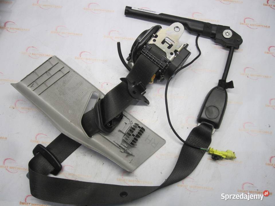 OPEL ZAFIRA TOURER C 13r pas bezpieczeństwa Wyposażenie wnętrza