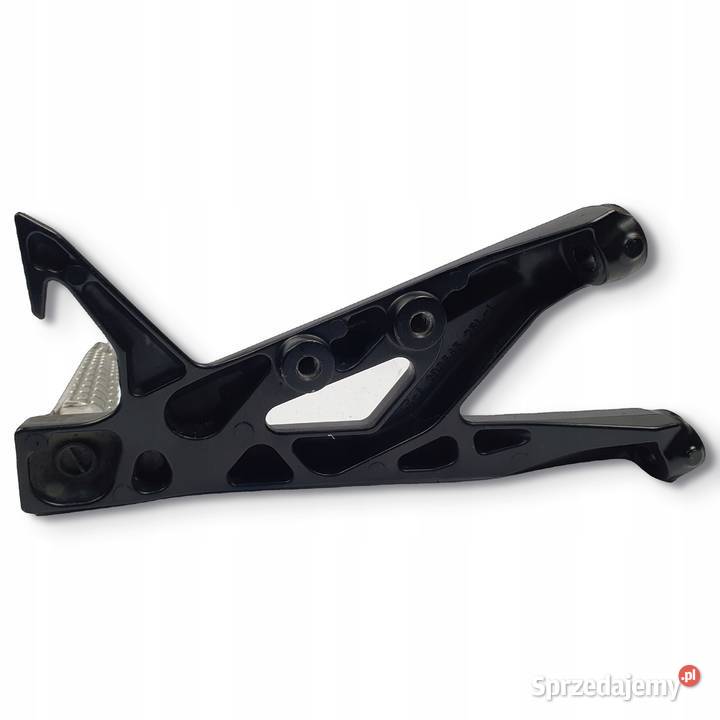 LEWY SET PASAŻERA PODNÓŻEK Suzuki GSX8S 2023 Chełm