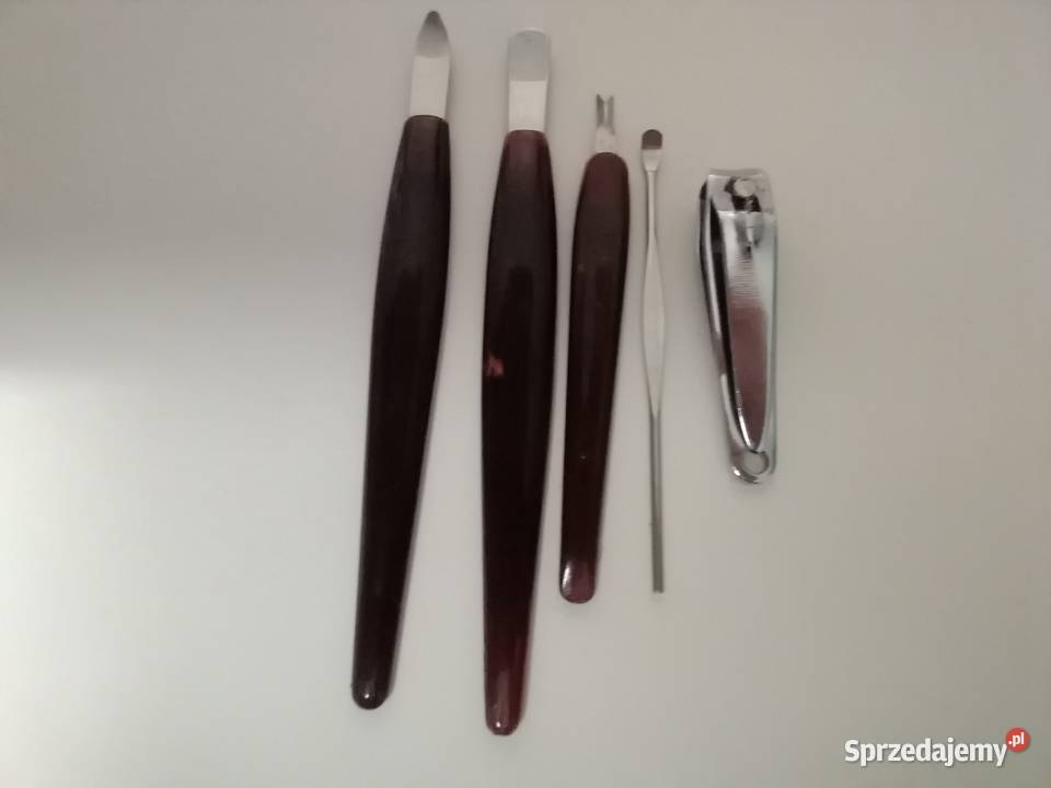 Zestaw przyrządów i do manicure Łódź