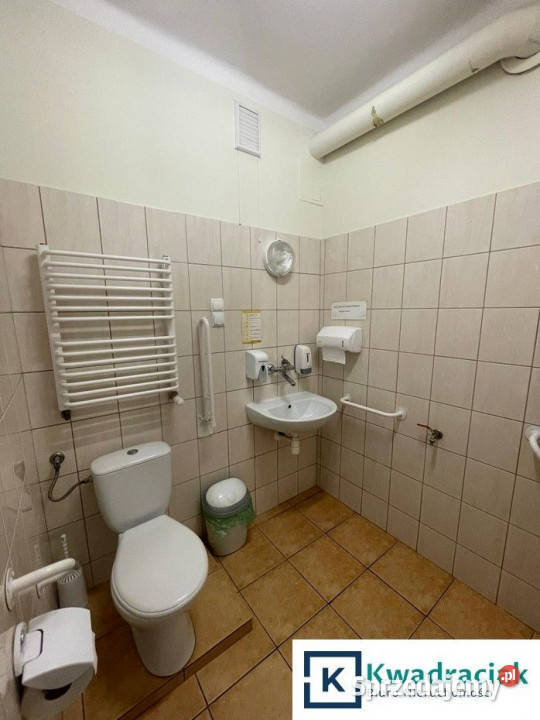 sprzedaży lokalu 450m2 Wiśniowa