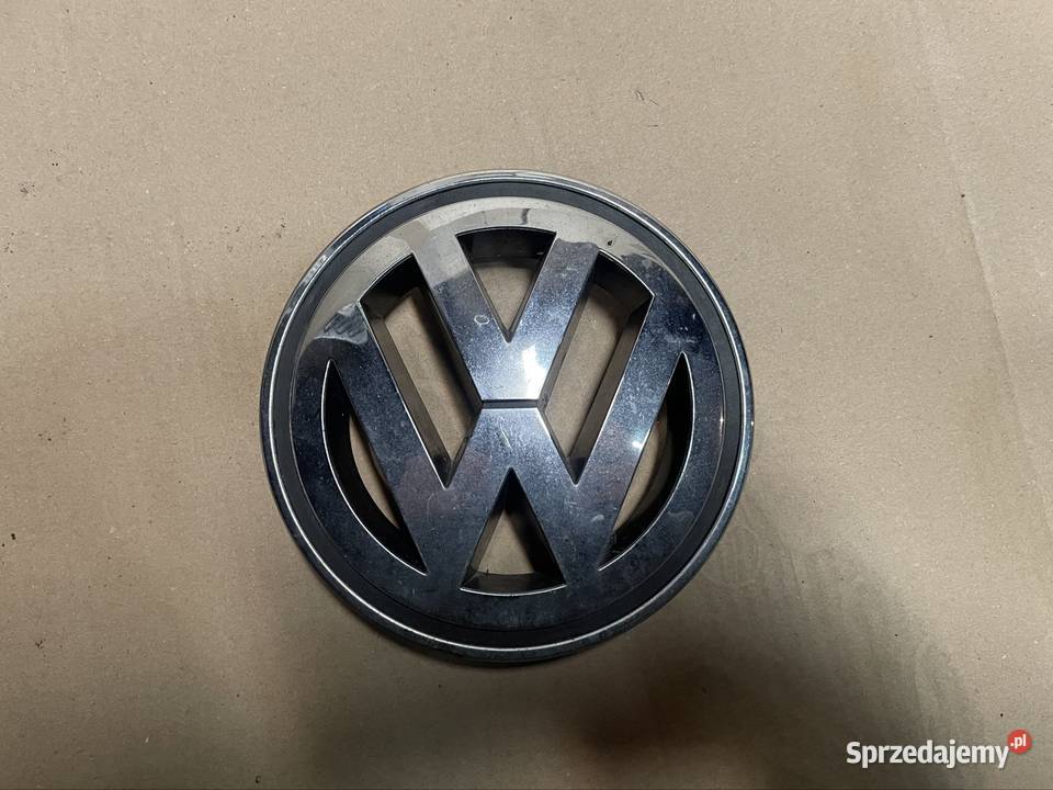 1K5853600 znaczek emblemat grilla volkswagen Szczecin