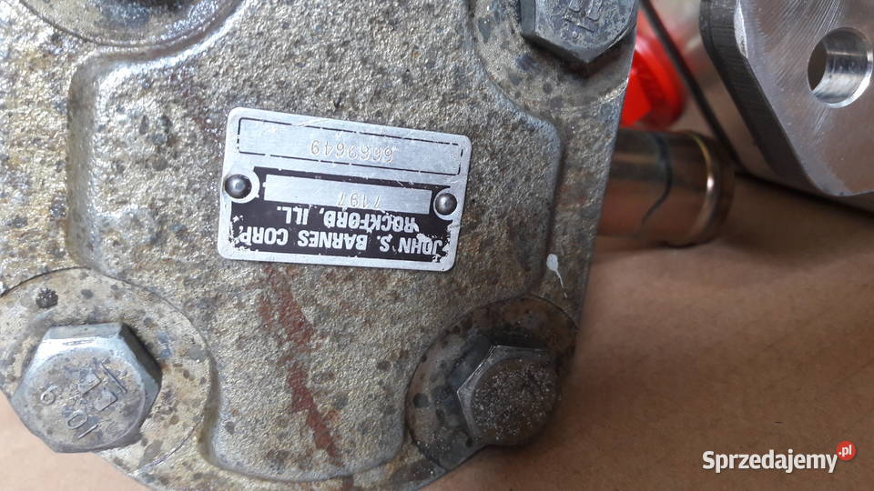 Pompa hydrauliczna Bobcat 320 wielkopolskie Poznań sprzedam