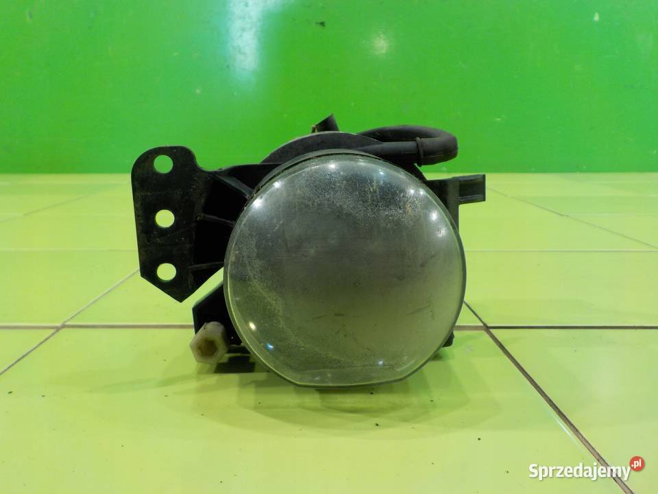 BMW X3 E83 30 B AUT 04r 5D halogen prawy 6910792 Suków sprzedam