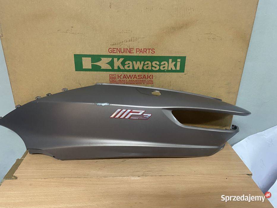 Bok Boczek Owiewka Lewa Piaggio MP3 300 IE Poznań