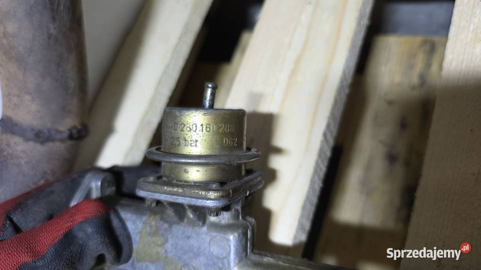 Listwa wtryskowa c20xe GM 90 298 327 Regulator