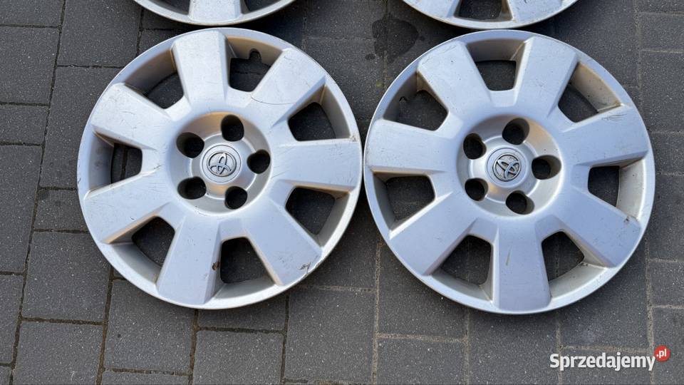 Kapsle kołpaki 16 Toyota Radom sprzedam