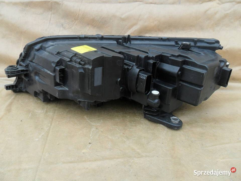 LAMPA PRAWY PRZÓD REFLEKTOR EU 5E1941016F SKODA Lampy przednie Motoryzacja