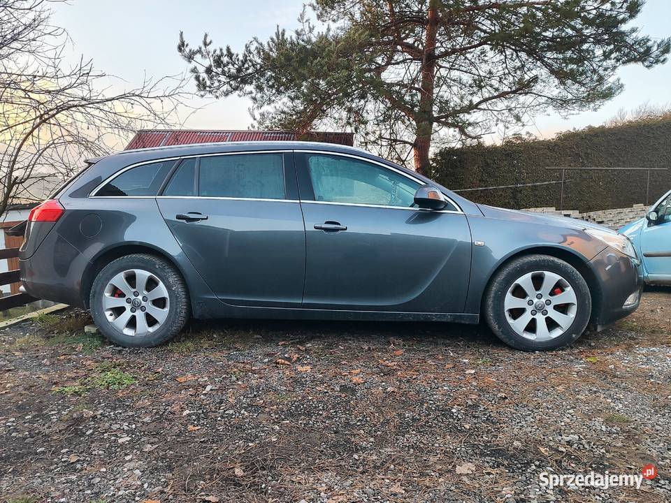 Opel Insignia A 2011 16turbo gaz Cosmo hak navi komputer pokładowy Przeginia sprzedam