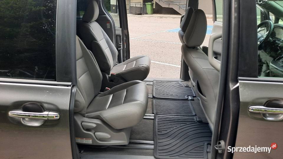 Toyota SIENNA 35300 7osób 92tkm Skóra Navi Zarejestrowany w Polsce Jaśkowice