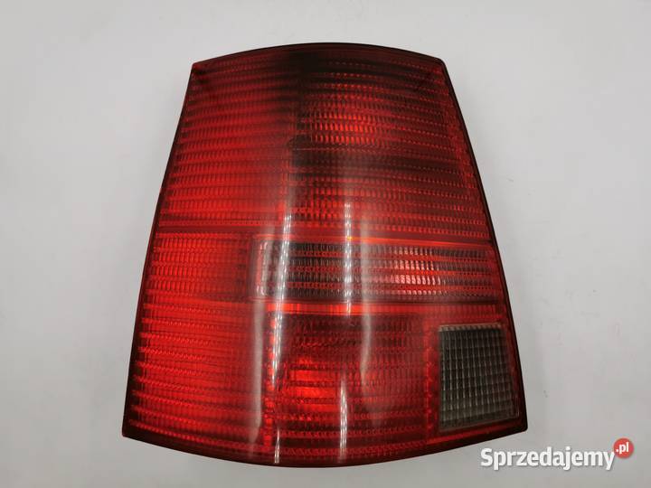 Lampa Lewy Tył Tylna Lewa VW Bora Golf IV Kombi Lewe Wyszków
