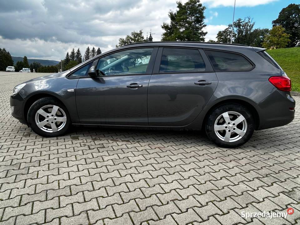 Opel Astra J 17 CDTI Astra Dukla