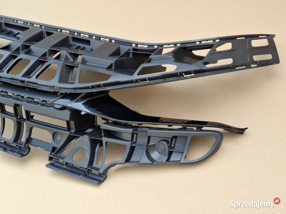 SEAT CUPRA BORN WZMOCNIENIE GRILLA ZDERZAKA osobowe