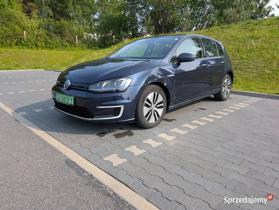 Volkswagen eGolf idealny do miasta skóra grzane podgrzewane fotele pomorskie Gdynia