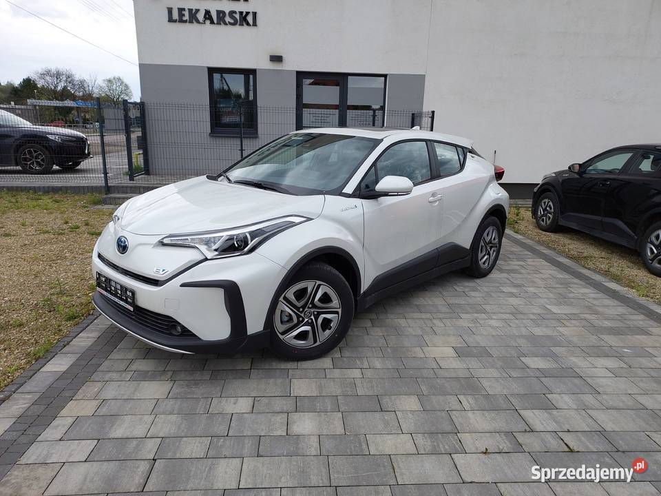 Nowa ELEKTRYCZNA Toyota CHR EV 13kWh100 Skóra Warszawa