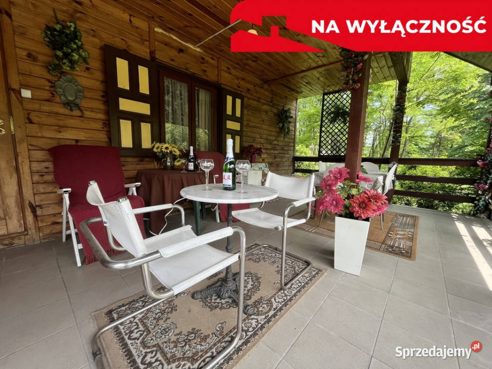Dom wykonany z drewna w Lipie Miklas gm Lipsko Sprzedaż Lipa-Miklas sprzedam