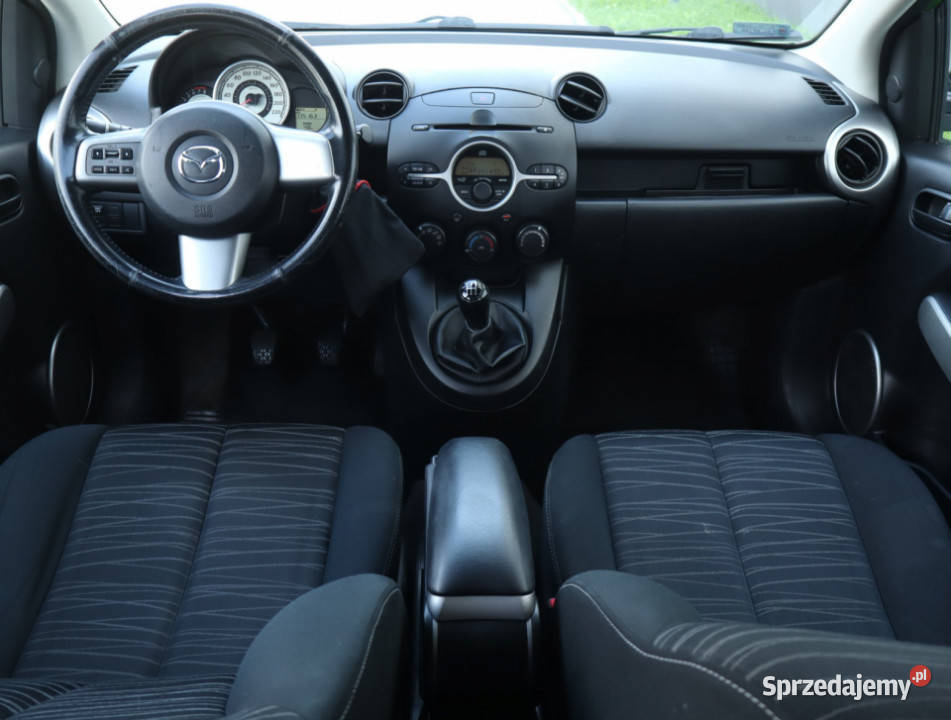 Mazda 2 13 i komputer pokładowy Łódź