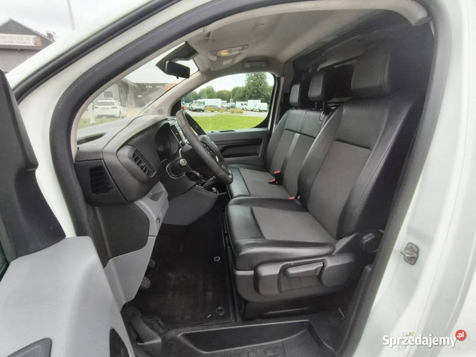 Opel Vivaro LONG L2H1 20 diesel 150 uszkodzony 150KM Kęty