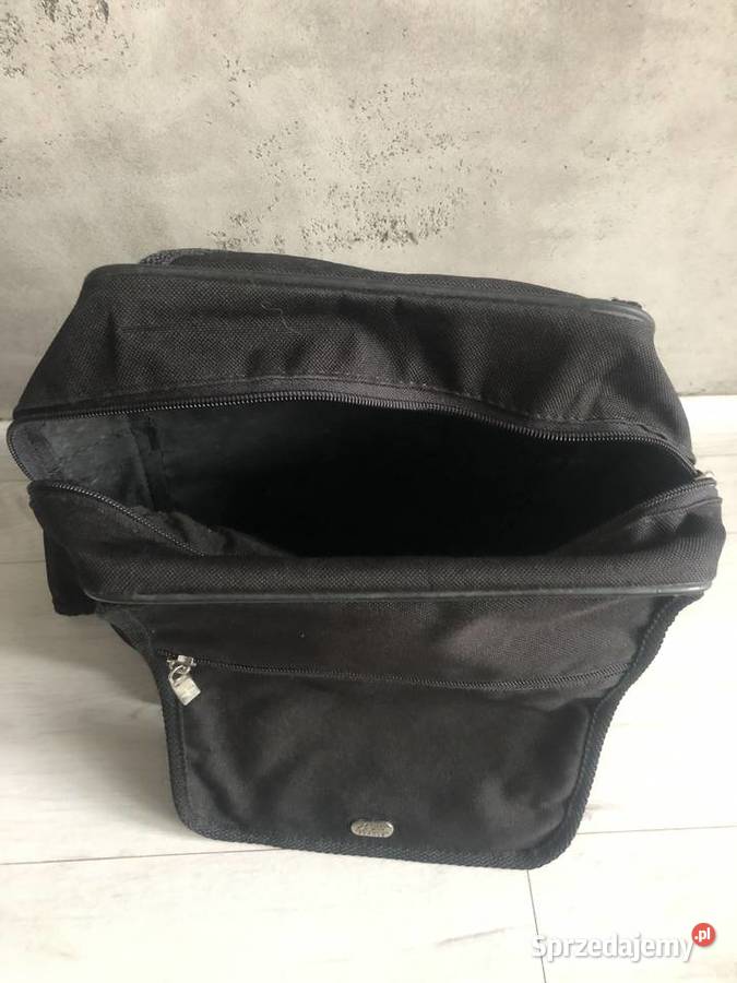 Plecak tornister torba czarna średnia Łódź sprzedam