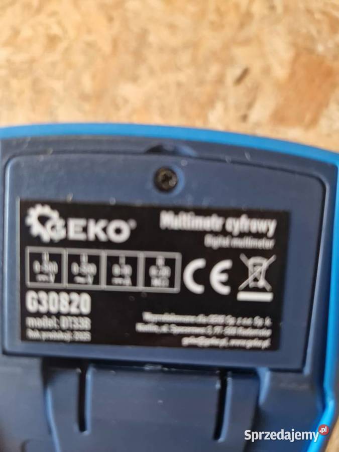 Multimetr cyfrowy GEKO G30820 z podświetlanym