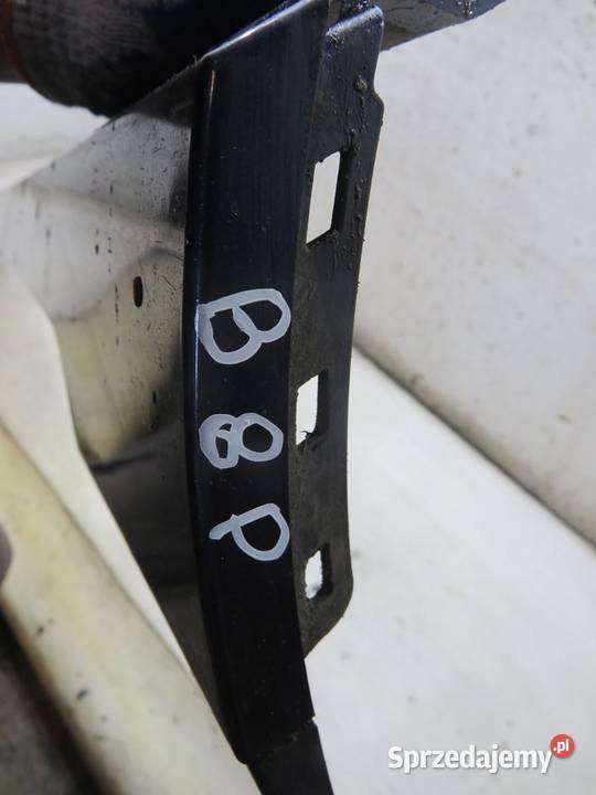 OSŁONA PROGU LEWA SEDAN LH5X PASSAT B8 lubelskie