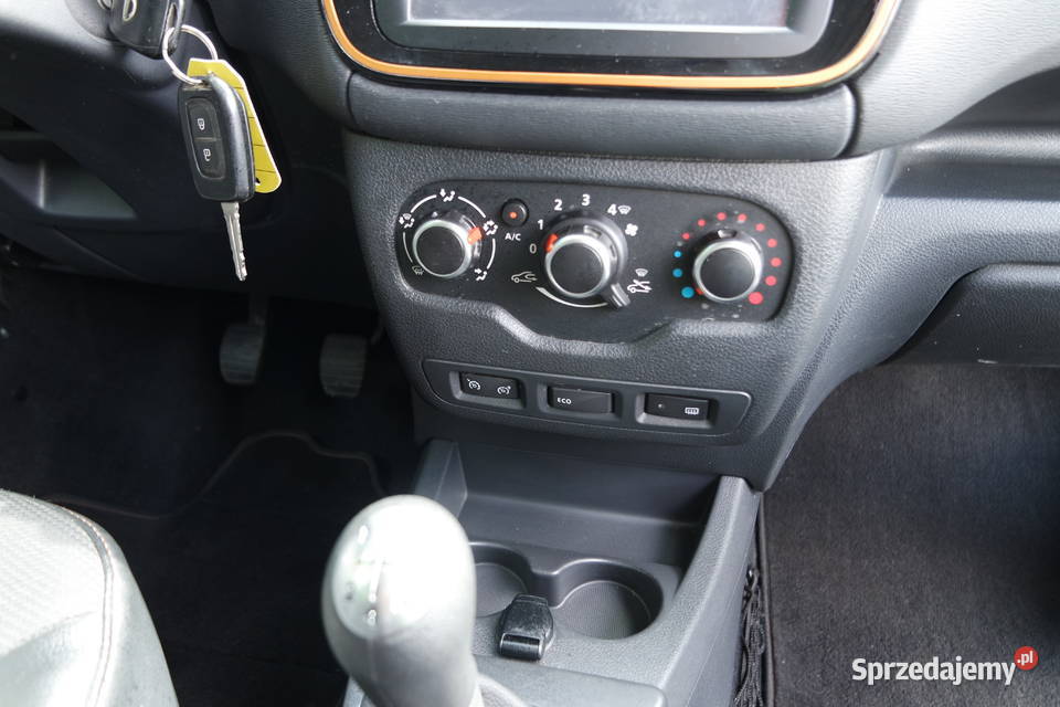 DOKKER STEPWAY navi kamera podfotele bluetooth Samochody osobowe Sosnowiec