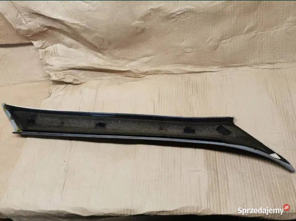 Osłona maskownica słupka lewy przód BMW e34 Motoryzacja Żory