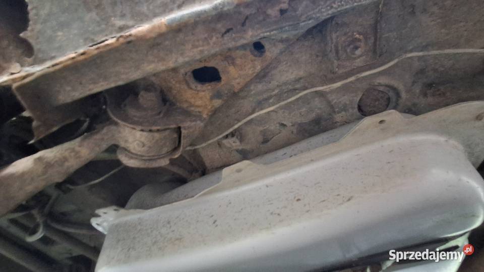 Toyota RAV4 20 BENZLPG 4X4 Złotniki