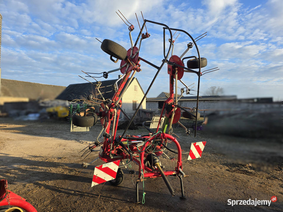 Przetrząsacz siana FELLA TH6606 DN 66 m Włosty