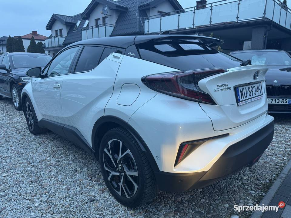 Toyota CHR salon Polska mazowieckie Mława