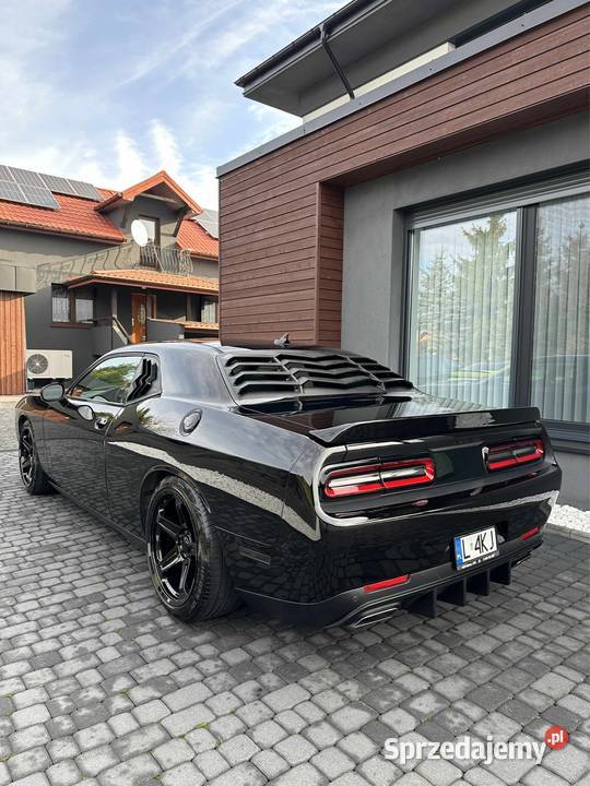 Dodge Challenger SXT PLUS Lublin