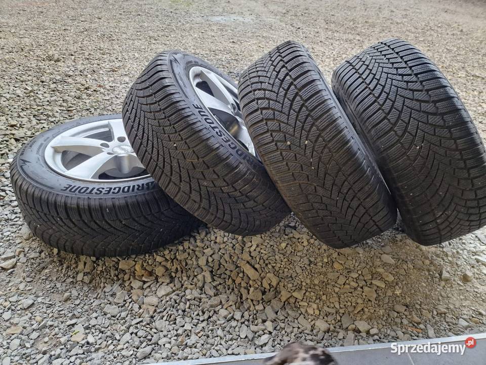 Felgi aluminiowe do BMW z oponami 22555 R17 Samochodowe Hłomcza