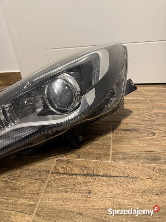 Lampa bixenon lewa przód Opel Insignia Lift manualna