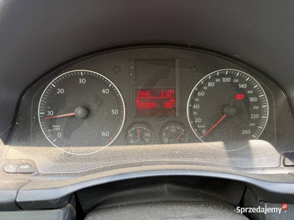 Vw golf 5 19 tdi 2004r aktualne OC i pt stan Stargard