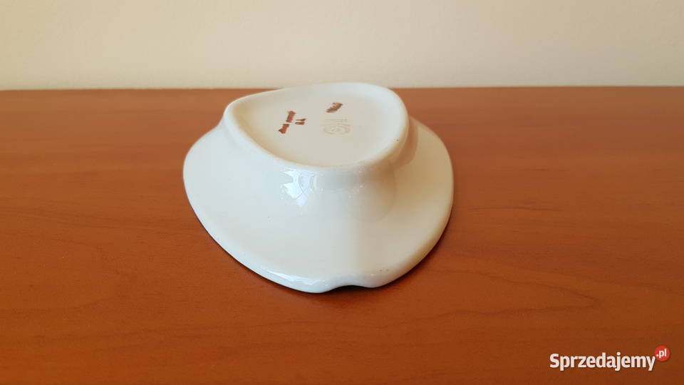 Porcelitowa popielniczka pikasiak Look Chodzież Dąbrowa Górnicza