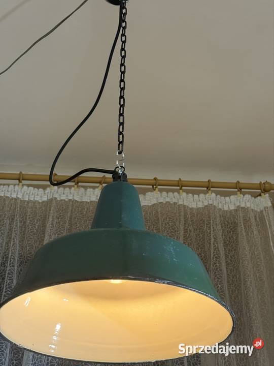 Lampa industrialnaOBs3 z lat 60 Radom