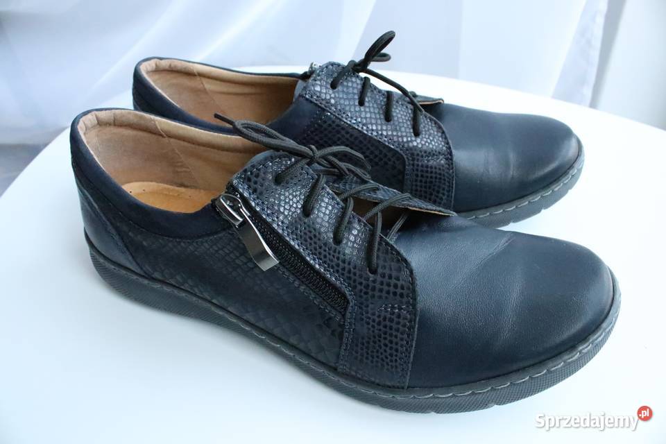 Półbuty granatowe damskie skórzane Wrocław sprzedam