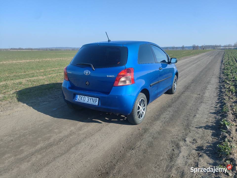 Toyota Yaris 10 Rok produkcji 2006