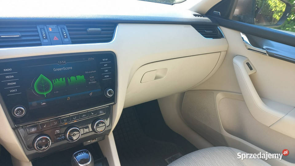 koda Octavia STYLE DSG Full Ledy Nagłośnienie czujnik deszczu