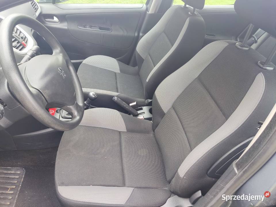 Peugeot 207 14 benzyna 95 bezwypadkowy Godziesze Wielkie