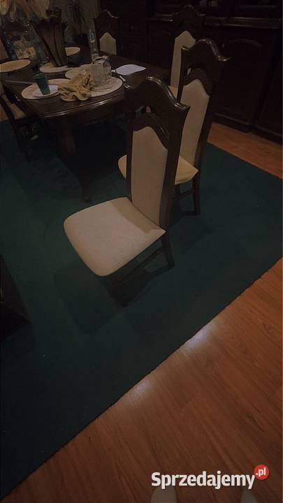 Sprzedam segment i krzesła pomorskie