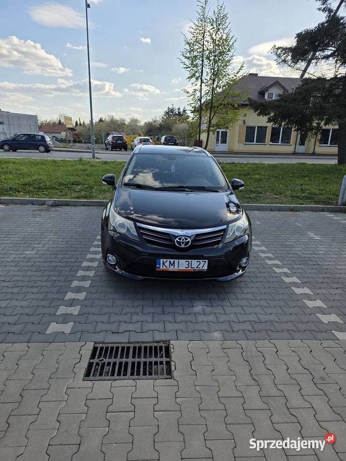 Toyota Avensis t27 Krosno