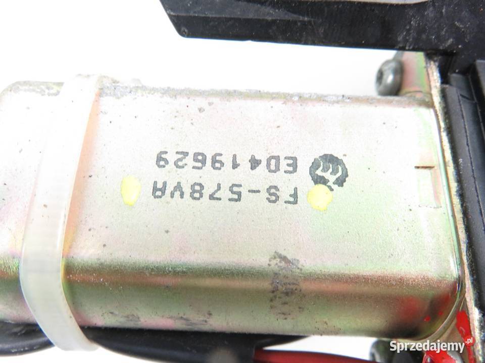 ZAMEK KLAPY BMW 5 Touring E39 FS578VA