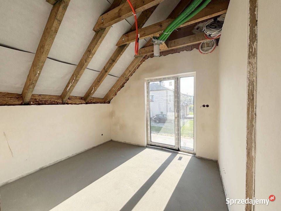 Szarów dom wolnostojący deweloperski Rok budowy 2025 sprzedam