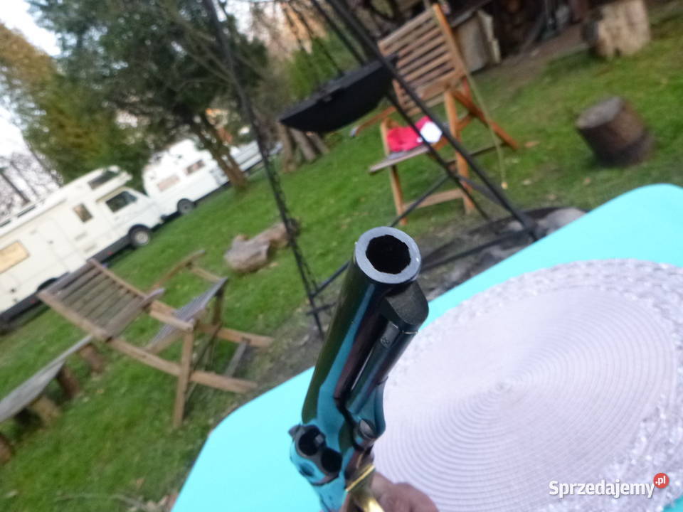 COLT POLICE 036 UBERTI 55 CALA REWOLWER Militaria