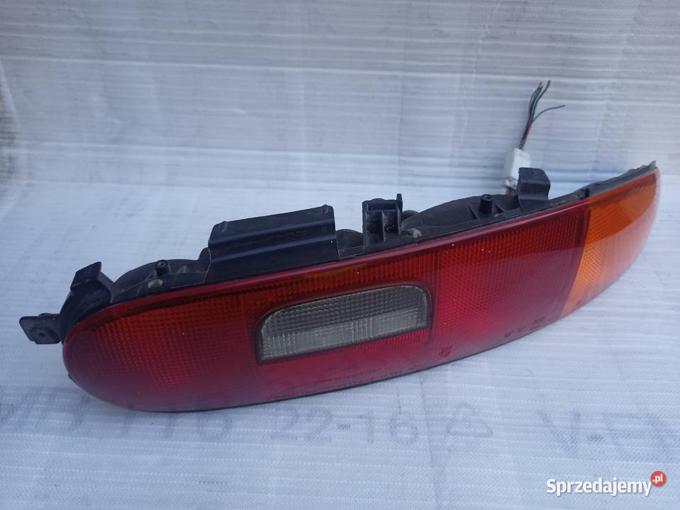 Mazda MX3 lampa tył tylna prawa Sieradz