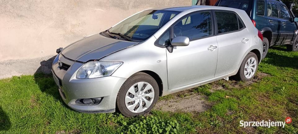 Toyota Auris Terra 2008 uszkodzona 98KM Słupca